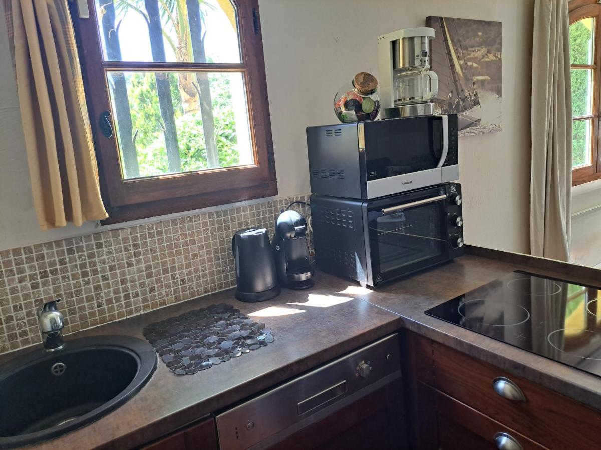 Rez De Jardin Villa Presqu'Ile De Giens Йер Экстерьер фото